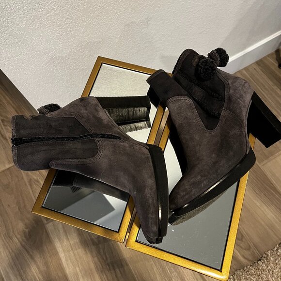 # PAUL GREEN BOOTIES NEVER WORN - Picture 2 of 6